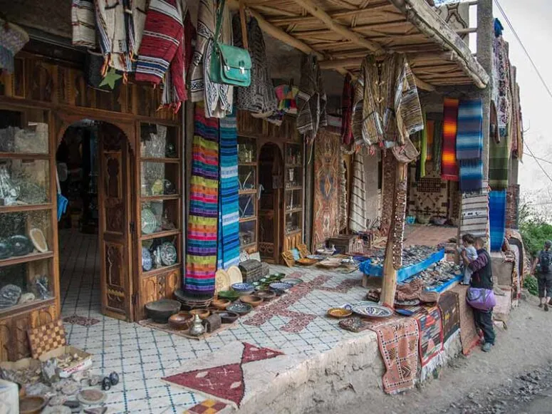 Imlil Valley day trip from Marrakech - Handcraft carpets